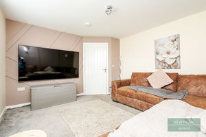 Photo 19- click for photo gallery